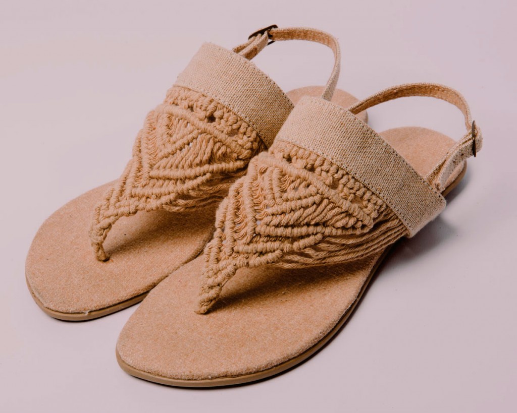 macrame-festone-handmade-shoes